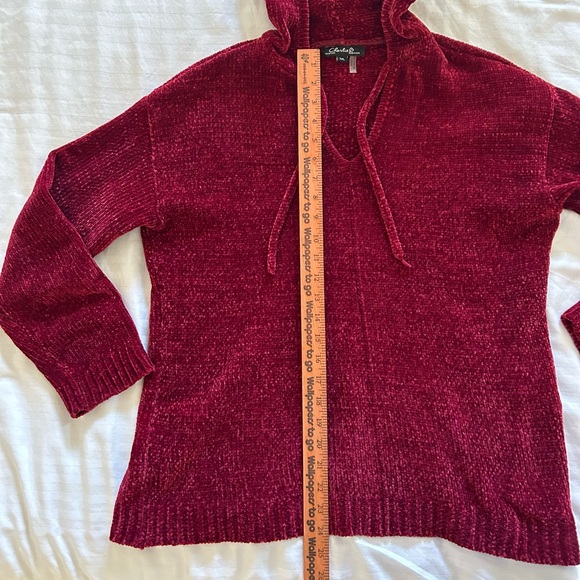 Burgundy Chenille Pull-over Sweater Top - Picture 6 of 7